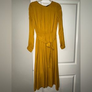 Zara golden maxidress size S